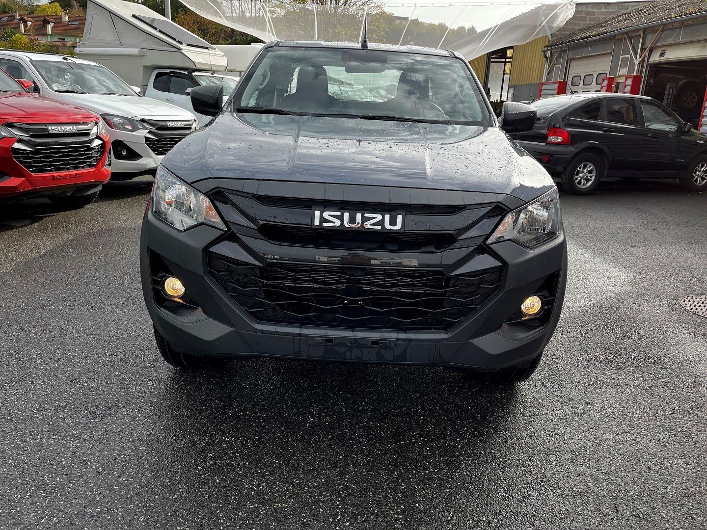 ISUZU D-MAX