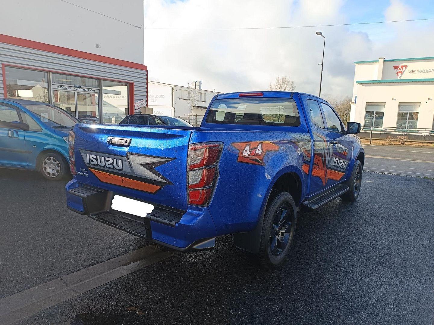 ISUZU D-MAX