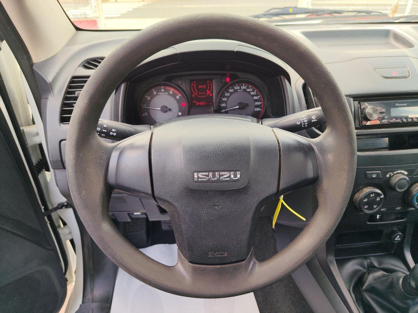 ISUZU D-MAX