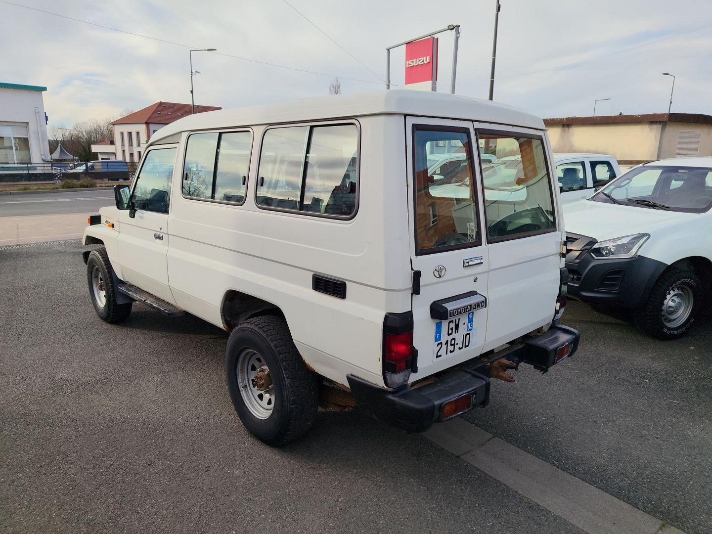 TOYOTA LAND CRUISER SW