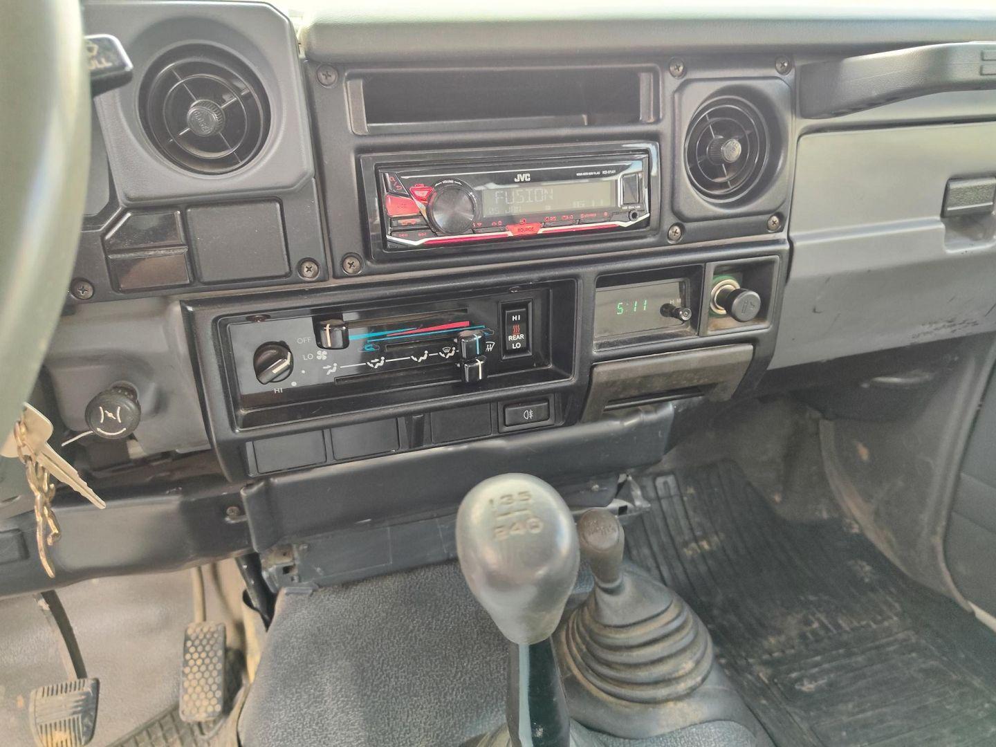 TOYOTA LAND CRUISER SW