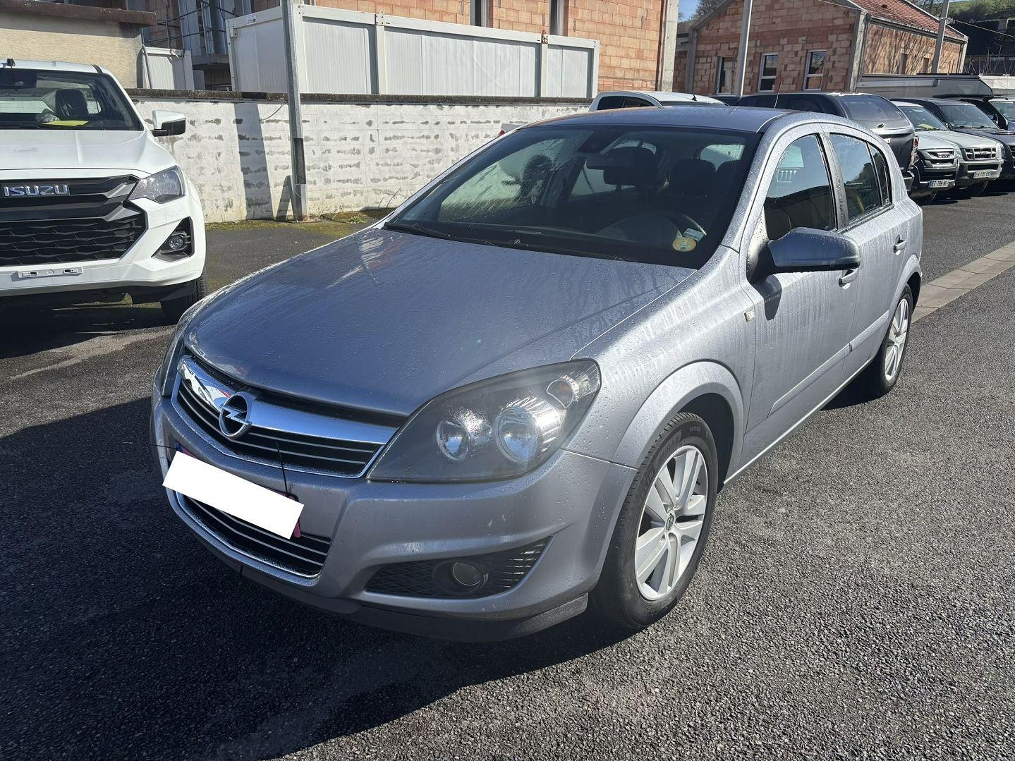OPEL ASTRA GTC