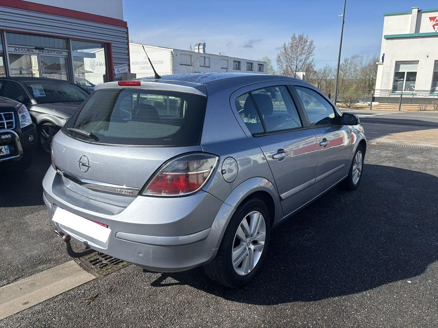 OPEL ASTRA GTC