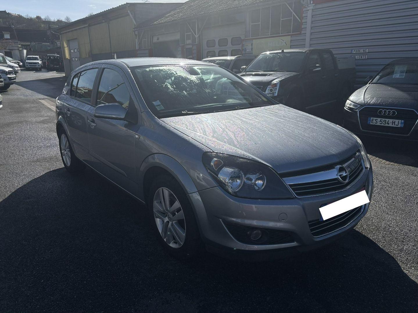 OPEL ASTRA GTC