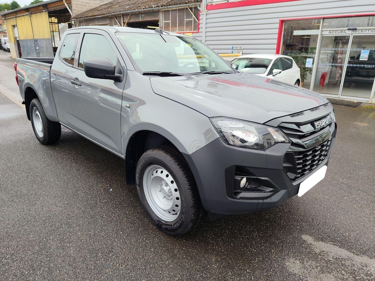 ISUZU D-MAX