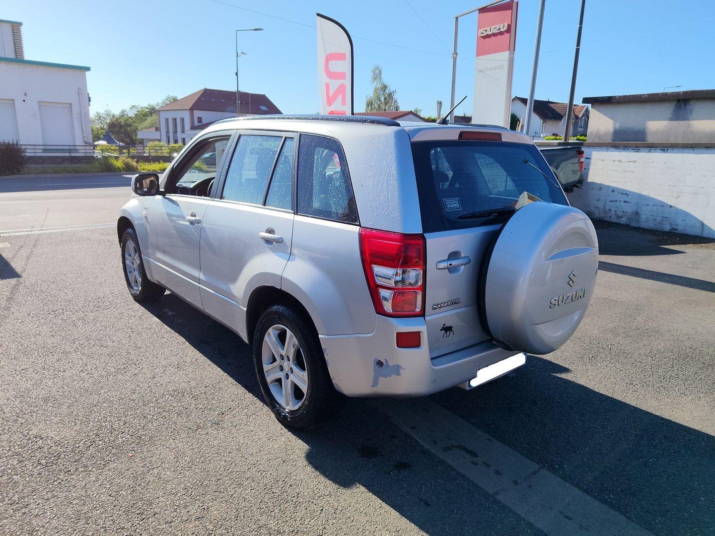 SUZUKI GRAND VITARA