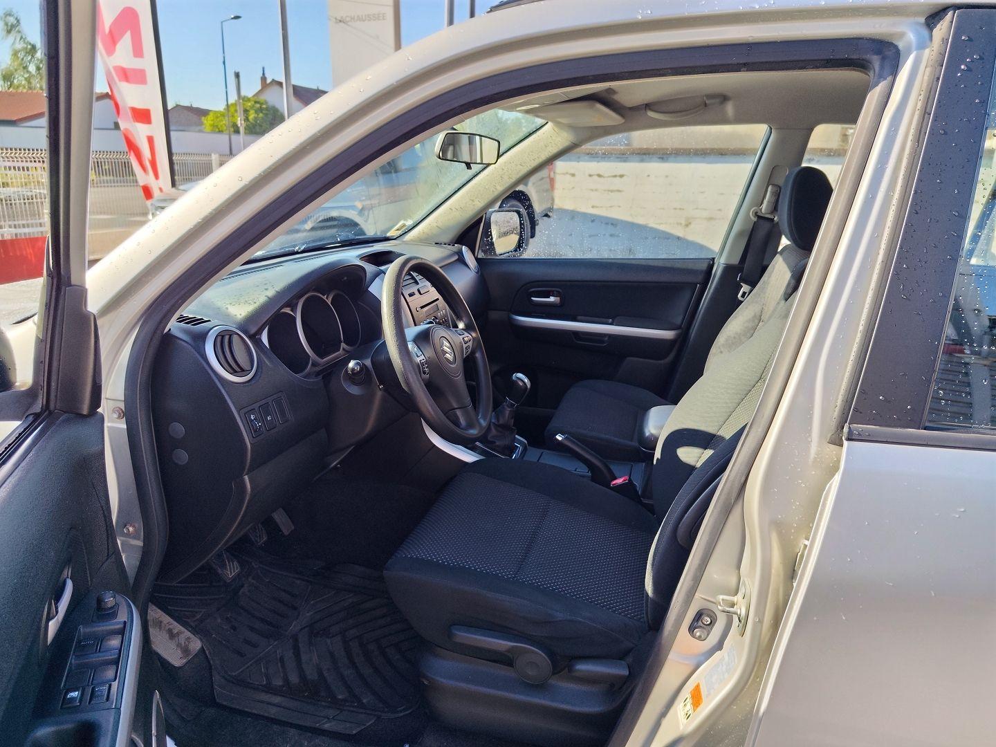 SUZUKI GRAND VITARA