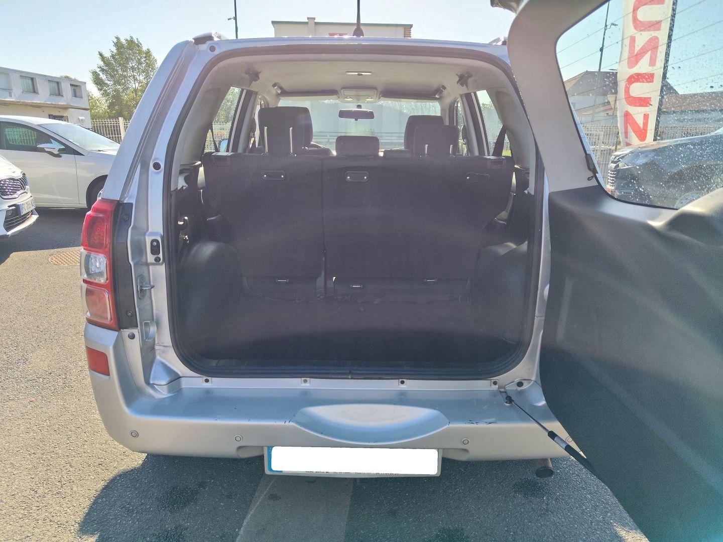 SUZUKI GRAND VITARA