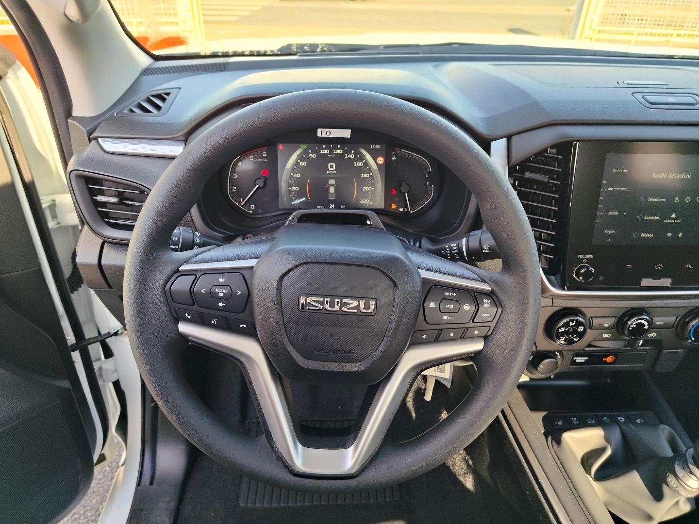 ISUZU D-MAX