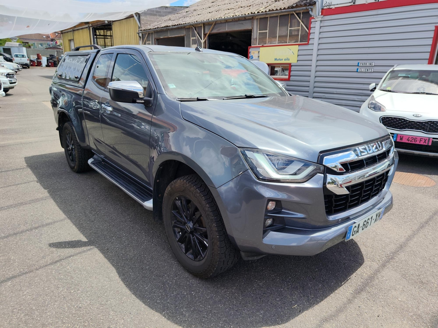 ISUZU D-MAX