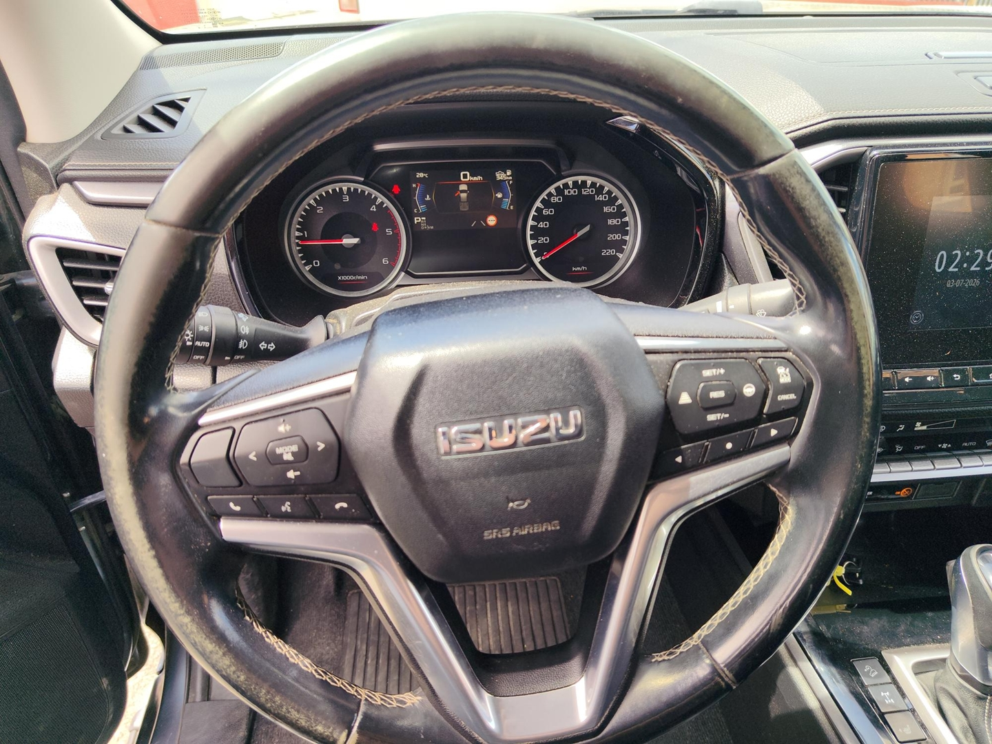 ISUZU D-MAX