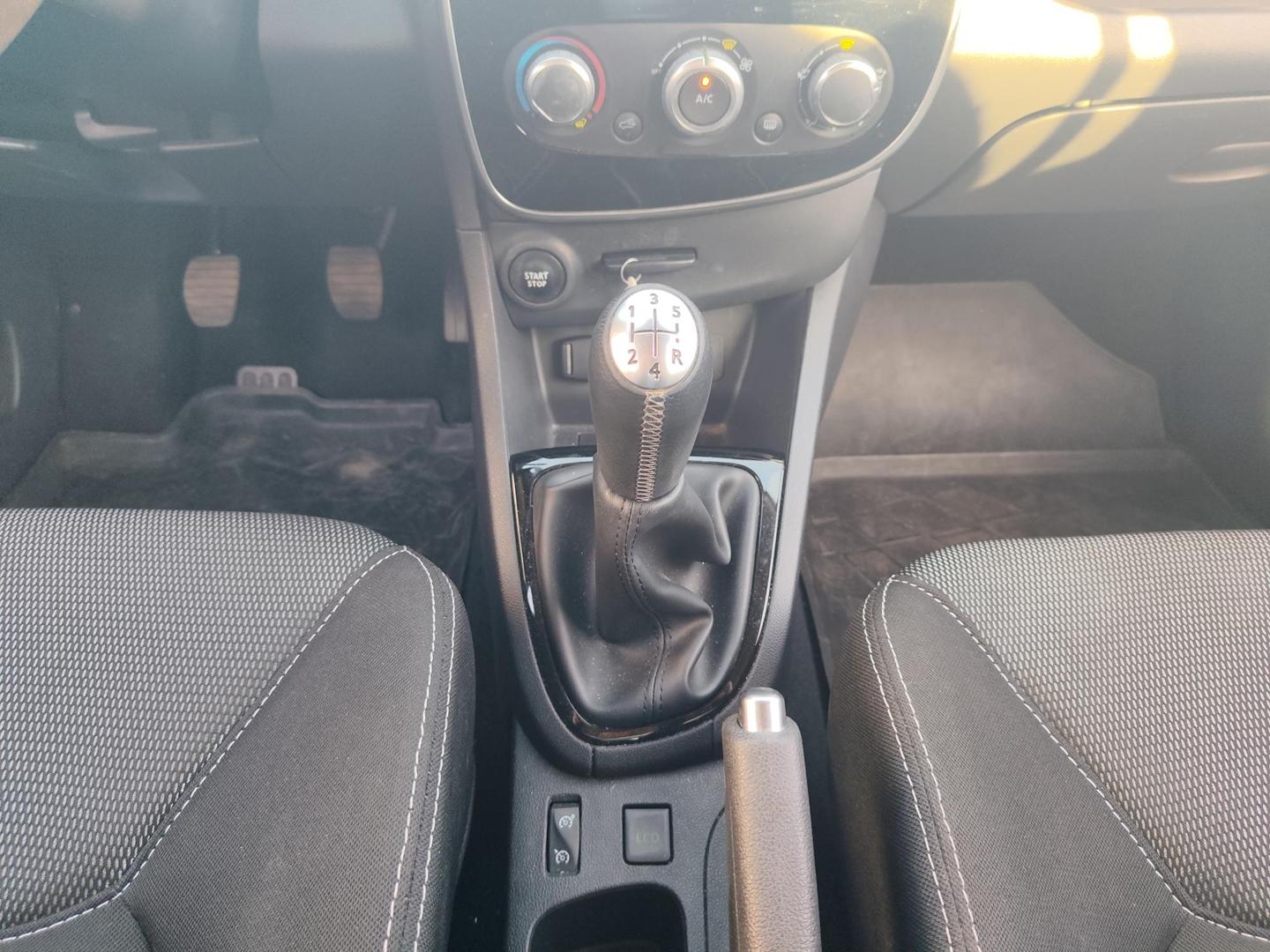 RENAULT CLIO IV